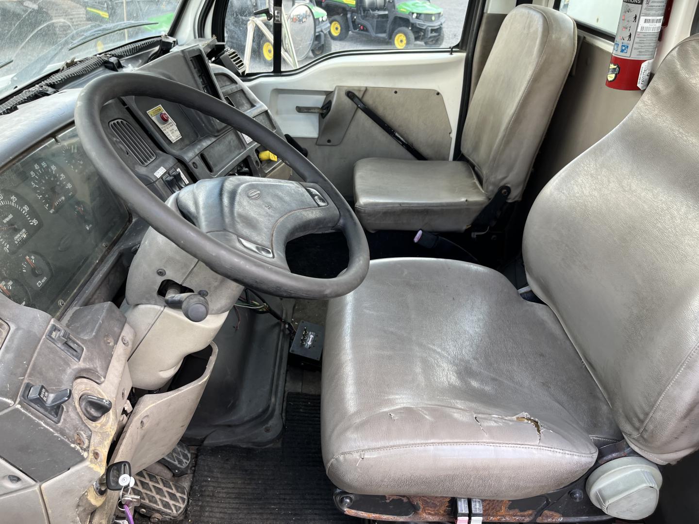 ./imagenes/INVOICE/2019/16439/CAMION VAC-CON V312LHAE (52).JPG